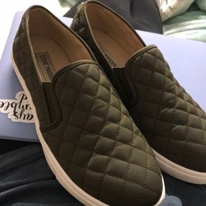 Steve Madden Olive Shoes